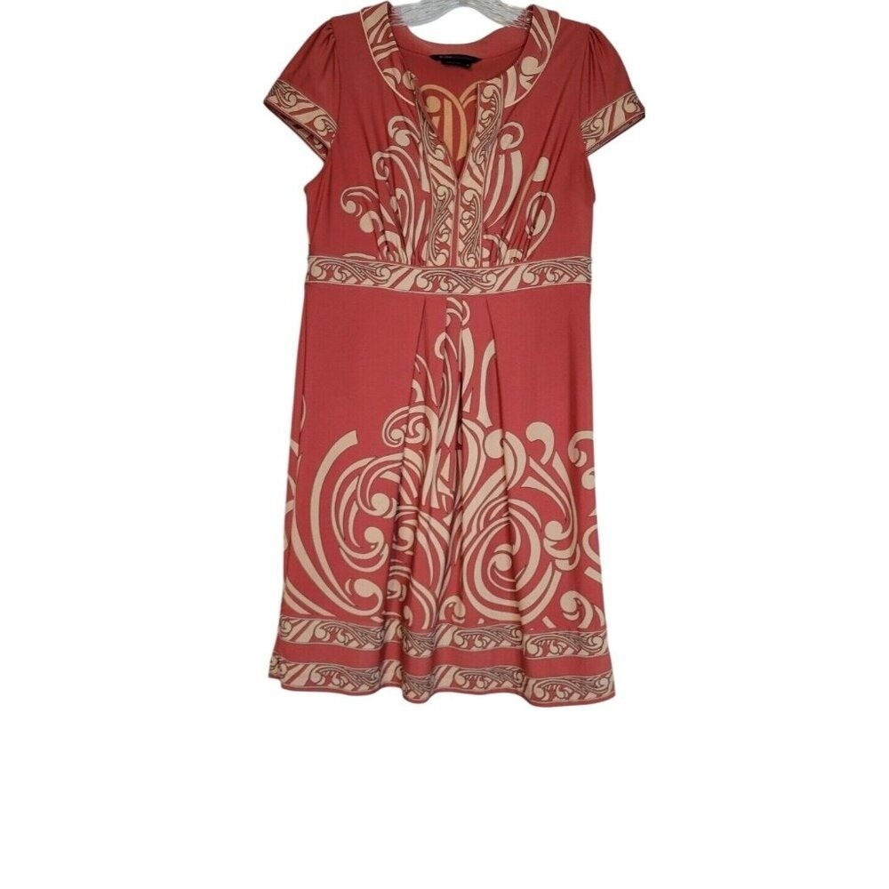 BCBGMAXAZRIA Coral Beige Swirl Print V Neck Short Sleeve Knee Length Dress M